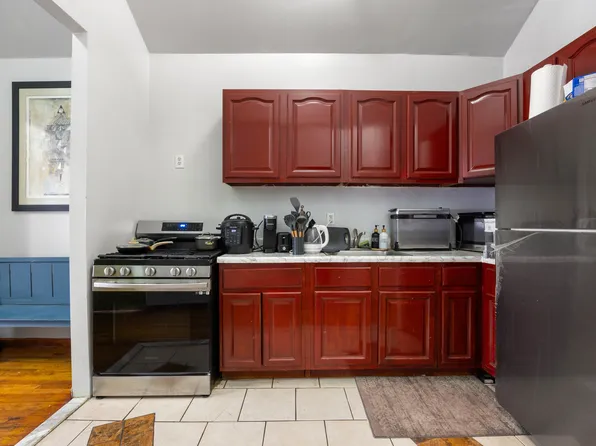 442 East 136th Street image 19 of 30