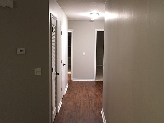 2nd image of 127 C W Victoria Ct