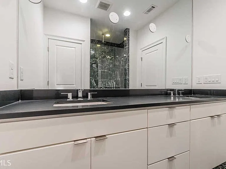 6661 Cadence Blvd — Photo 14