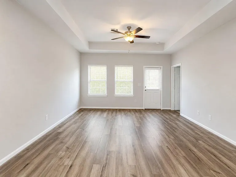 8308 Bristlecone Pine Way — Photo 7