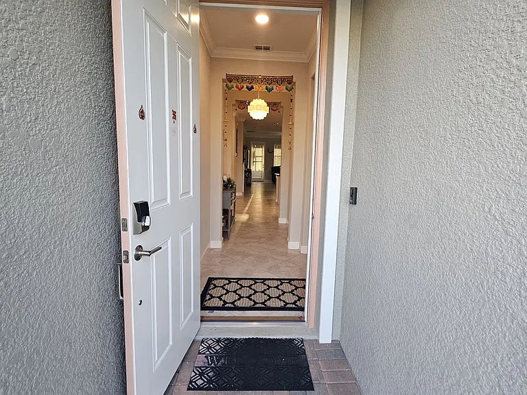 25057 Lambrusco Loop — Photo 3