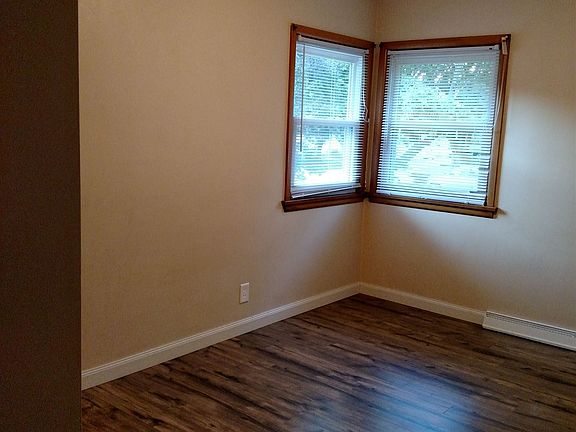 14 Bedroom