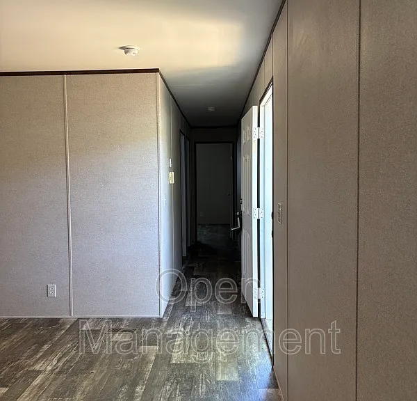 1400 Cleveland Rd #11 — Photo 5