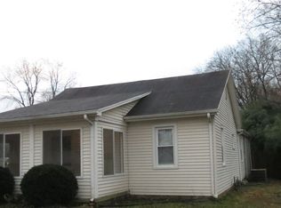 601 Radio Ave, Evansville, IN 47725