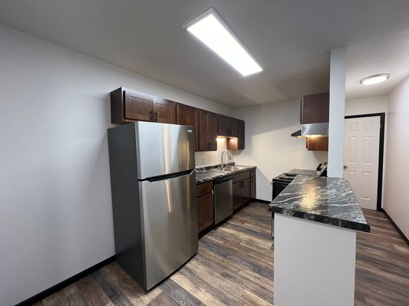 2306 Badger Pkwy APT 6