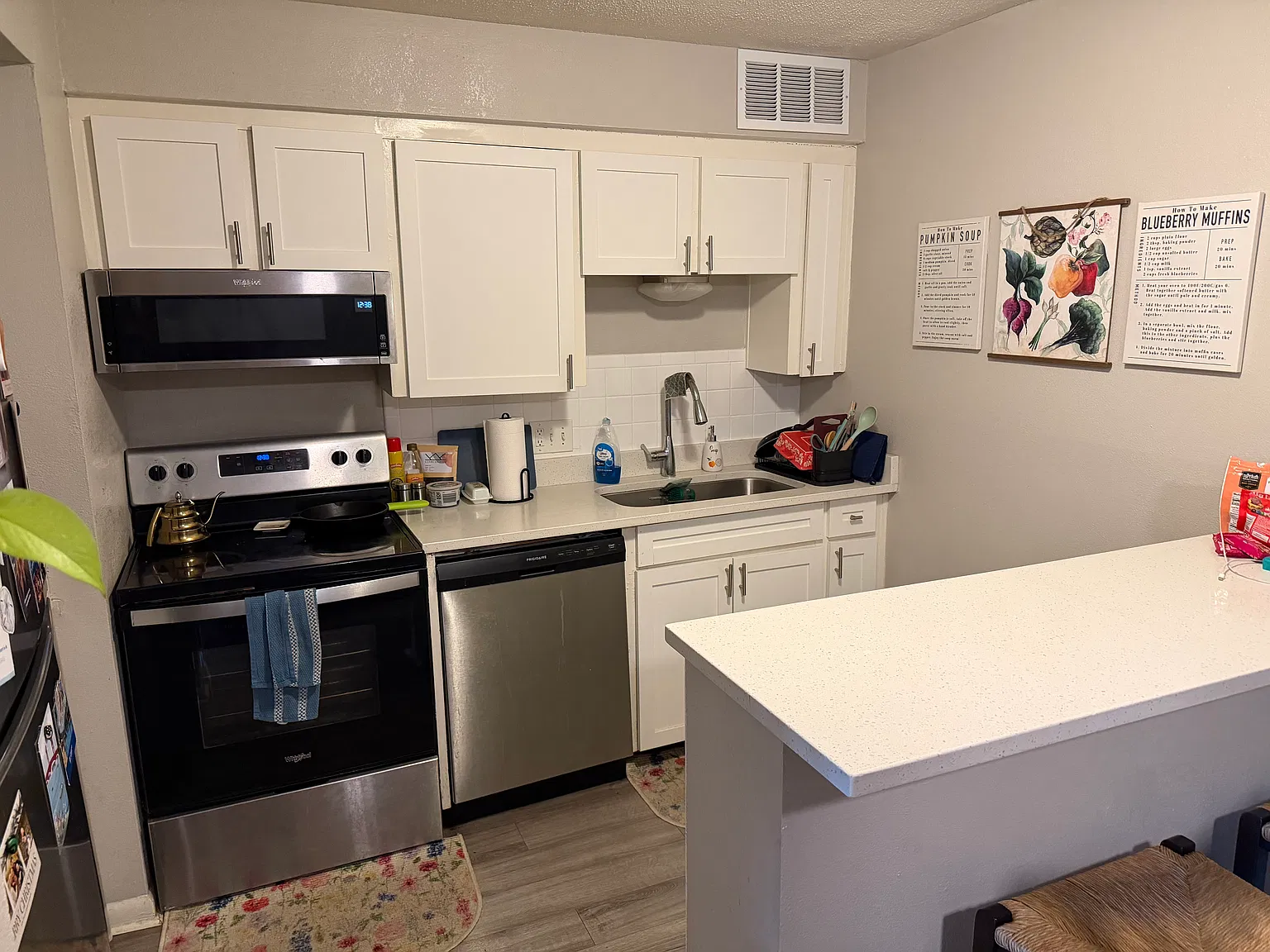 2 bed, 975 sqft, $1,175 — Photo 3