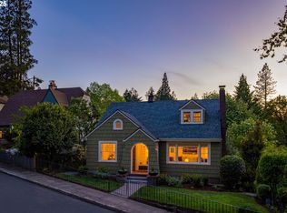 2799 SW Montgomery Dr, Portland, OR 97201