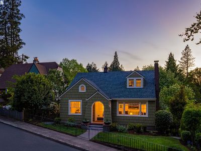 2799 SW Montgomery Dr, Portland, OR, 97201