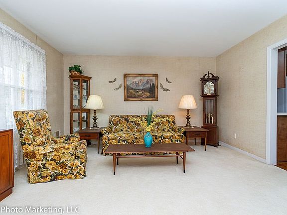 5th image of 414 Knodishall Dr