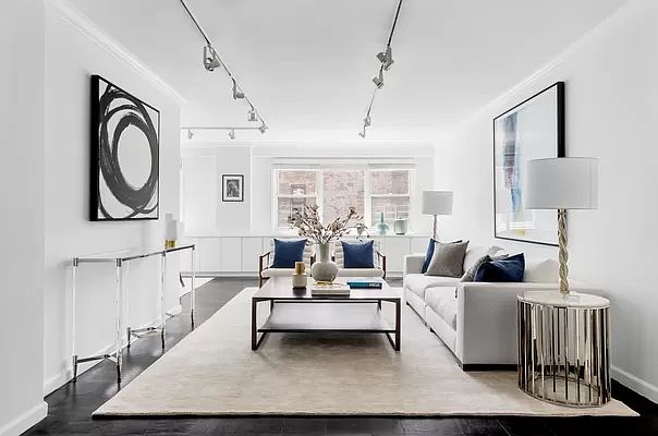 1st image of 3 Sheridan Sq #6DE