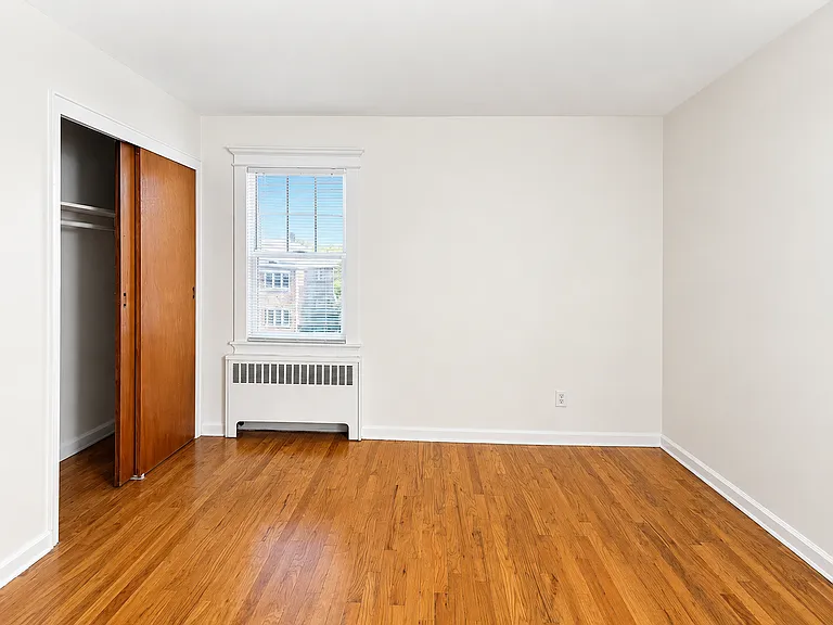 22-30 149th St #2A — Photo 16