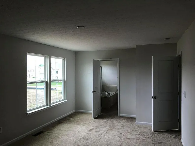 106 Squaregaiter Ln — Photo 9