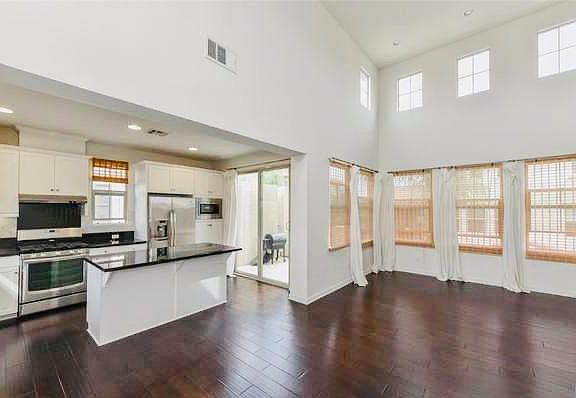 5th image of 158 Borrego Dr