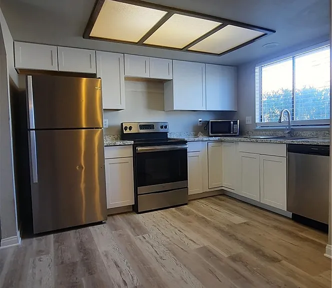 1632 Marathon Dr #12 — Photo 1