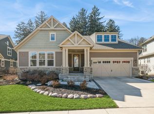 645 Insull Dr, Vernon Hills, IL 60061