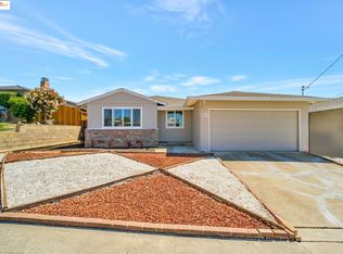 581 Fairway St, Hayward, CA 94544