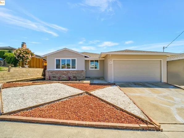 581 Fairway St, Hayward, CA 94544