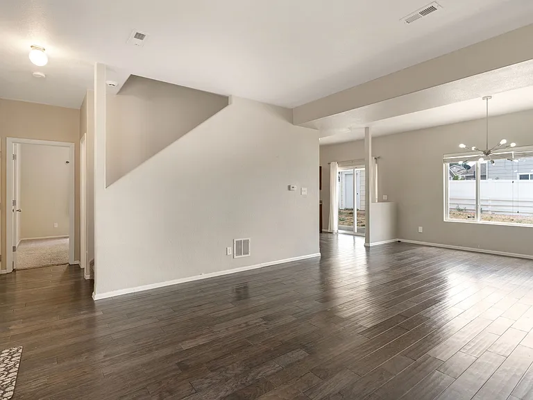 2228 Inspiration Ln — Photo 4
