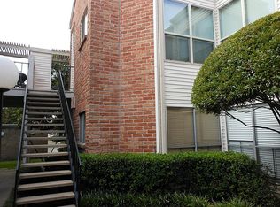 10162 Oakberry St, Houston, TX 77042