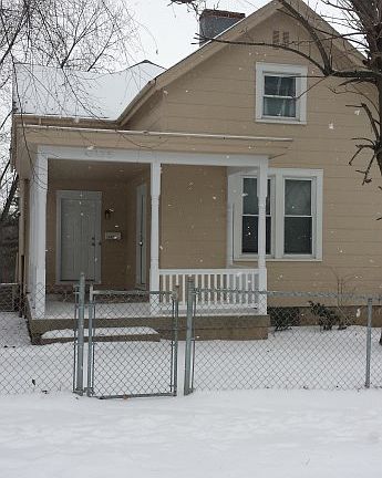 2nd image of 3135 Sunshine Ave