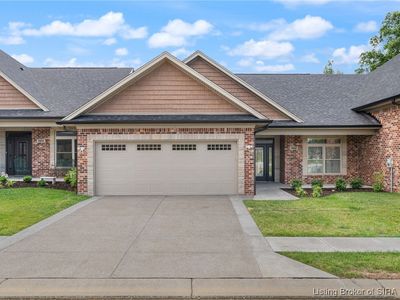 1920 Mystic Falls Circle UNIT 214, Jeffersonville, IN, 47130