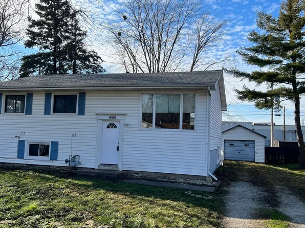 1405 Mittendorf Dr, Champaign, IL 61820