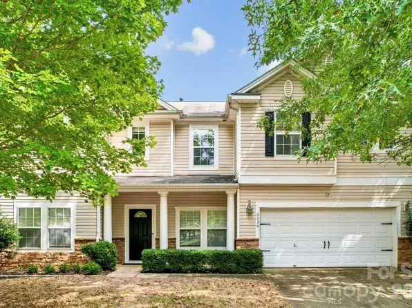 6934 Evanton Loch Rd, Charlotte, NC 28278