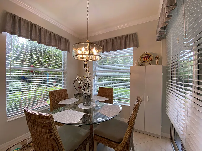 1455 Tiffany Ln #107 — Photo 8