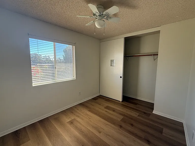 7325 Rock Canyon Dr — Photo 16
