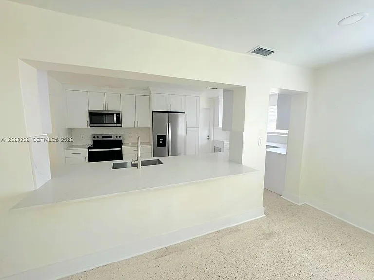 1145 Meadowlark Ave — Photo 4