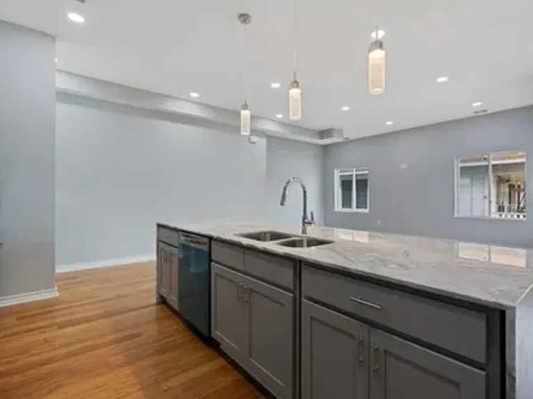 4633 Virginia Ave #101 — Photo 3