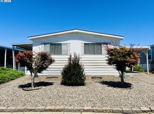 1200 E Central Ave SPC 55, Sutherlin, OR 97479