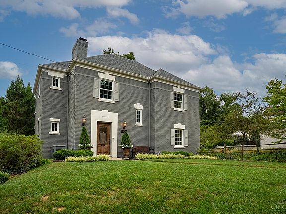 2nd image of 3729 Broadview Dr