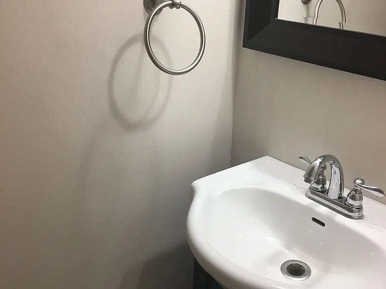 2945 Thomas St #70 — Photo 5