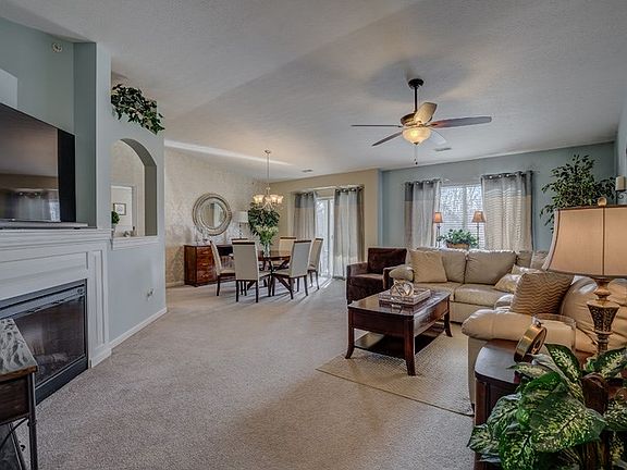 5th image of 2385 Twelve Oaks Dr