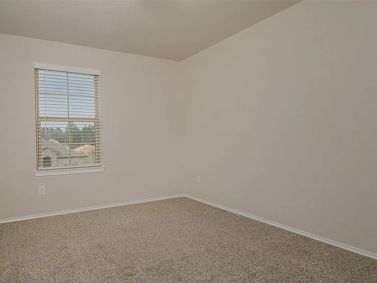 13824 Rock Island Trl — Photo 22