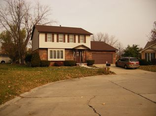 925 Whippoorwill Way, Edwardsville, IL 62025