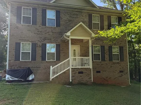 1154 E Allred St, Asheboro, NC 27203