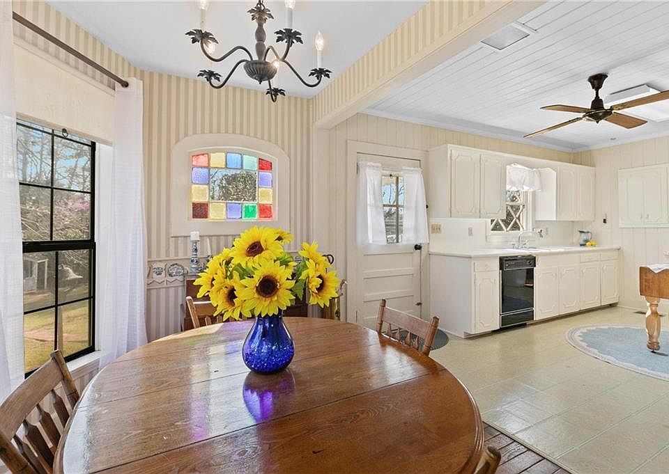 34th image of this home