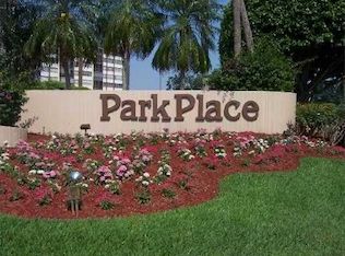 1100 Saint Charles Pl PH 16, Pembroke Pines, FL 33026
