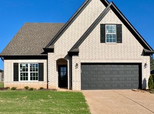 8884 Area Ln, Southaven, MS 38672