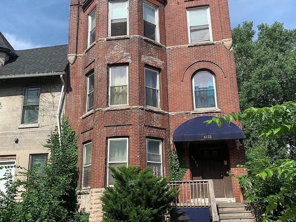 6122 S. Kenwood Ave., Chicago, IL 60637 - 3rd floor apt.