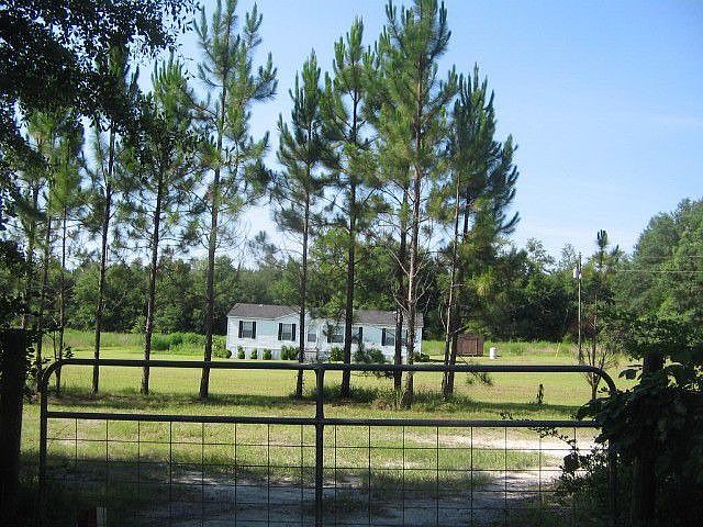 1st image of 602 SW Gainer Dr