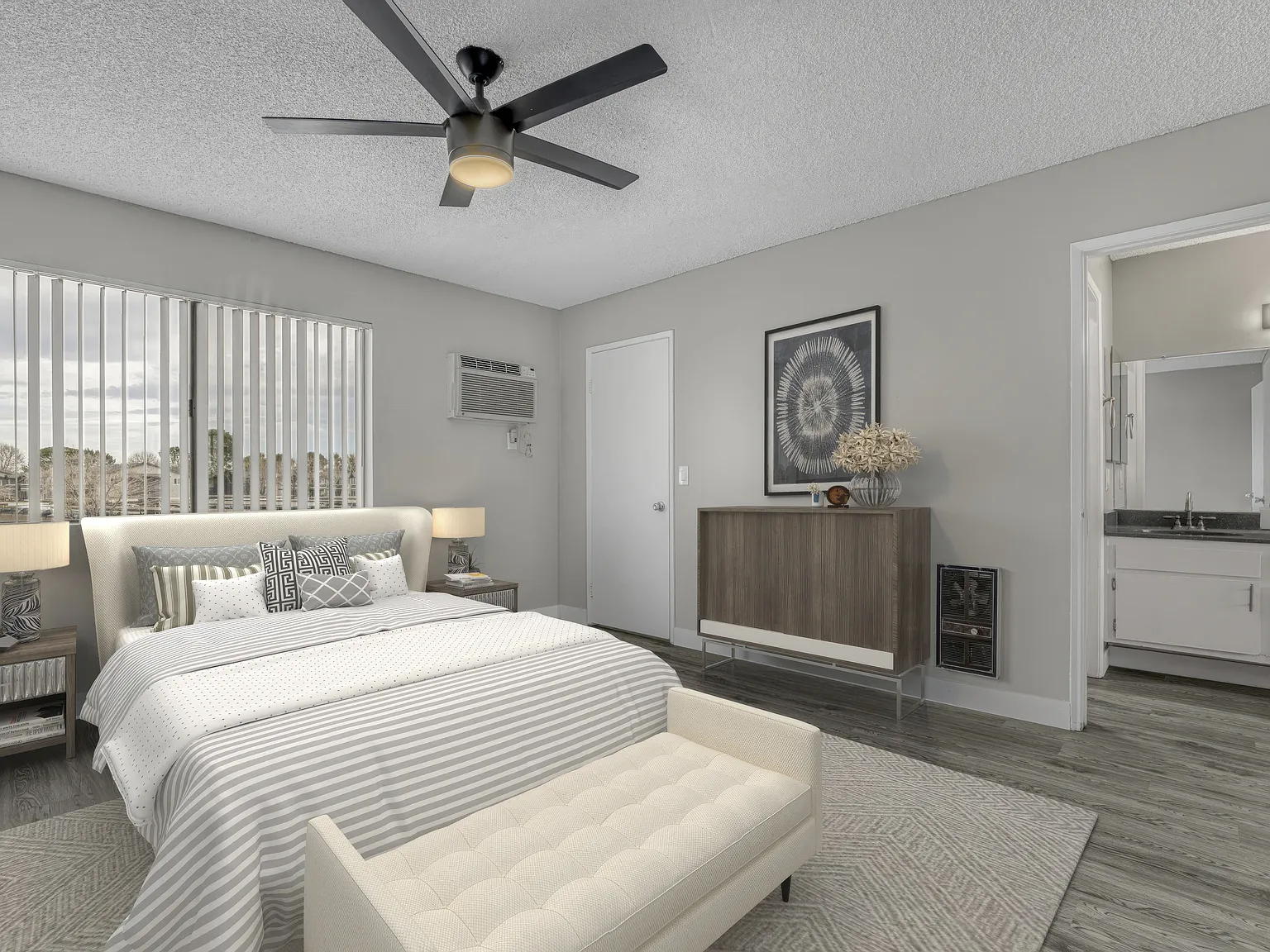 Racquet Club Apartments — Photo 4