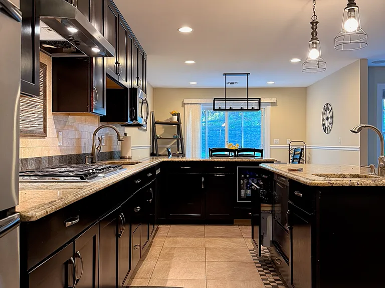 40 Rumson Rd — Photo 8