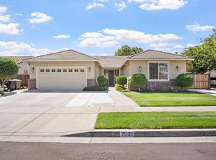 2009 Thomas Taylor Dr, Hughson, CA 95326