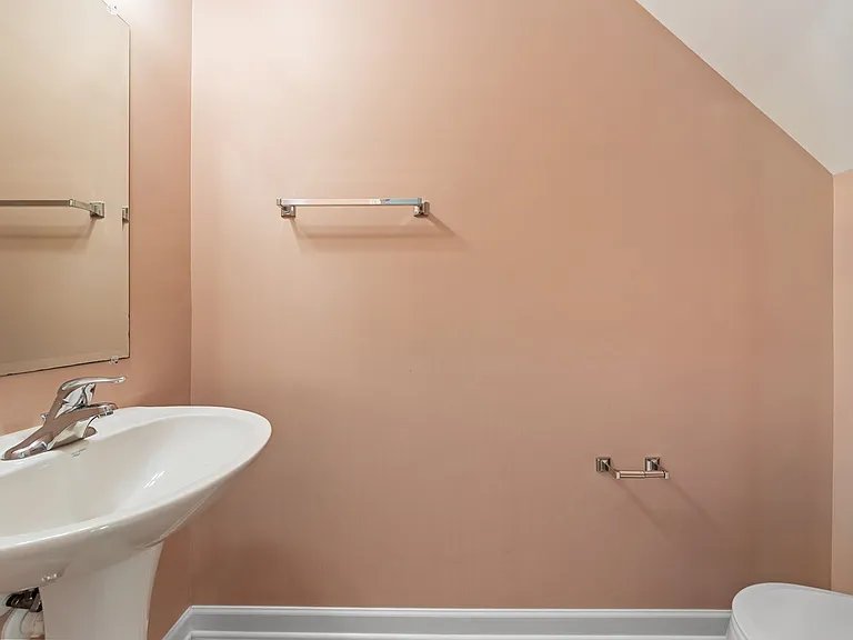 100 Stratford Lakes Dr #160 — Photo 12