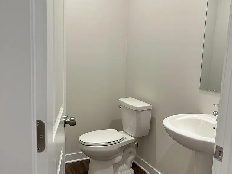 507 Titanium St — Photo 43