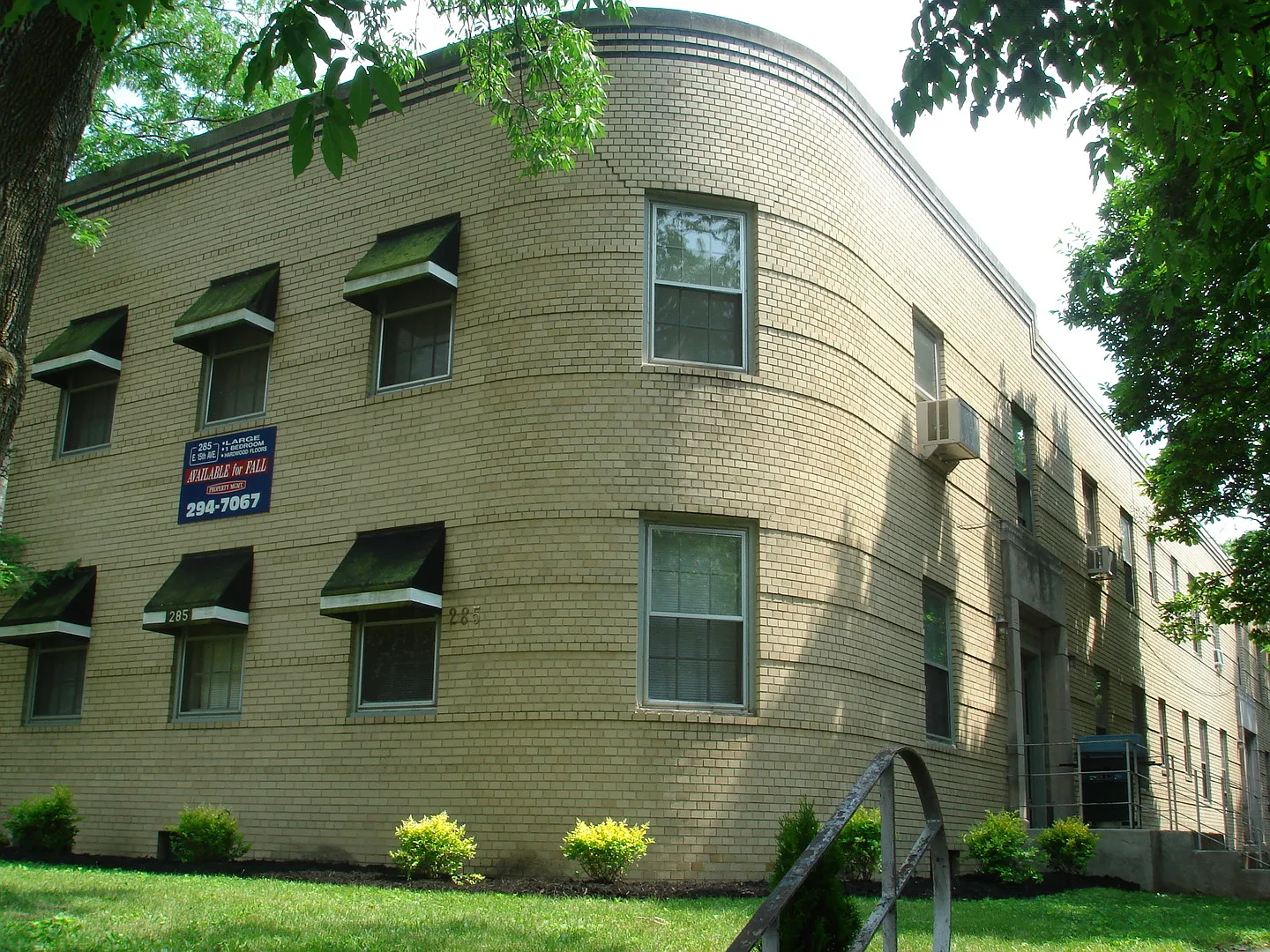 OSU Campus 1 bedroom 1 bath apartment — Photo 1