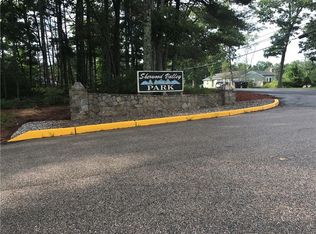 92 Sherwood Valley Ln, Coventry, RI 02816